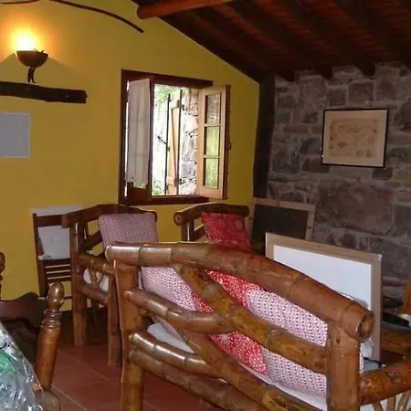 Holiday home Casa Do Azevinho - Gave Melgaco *